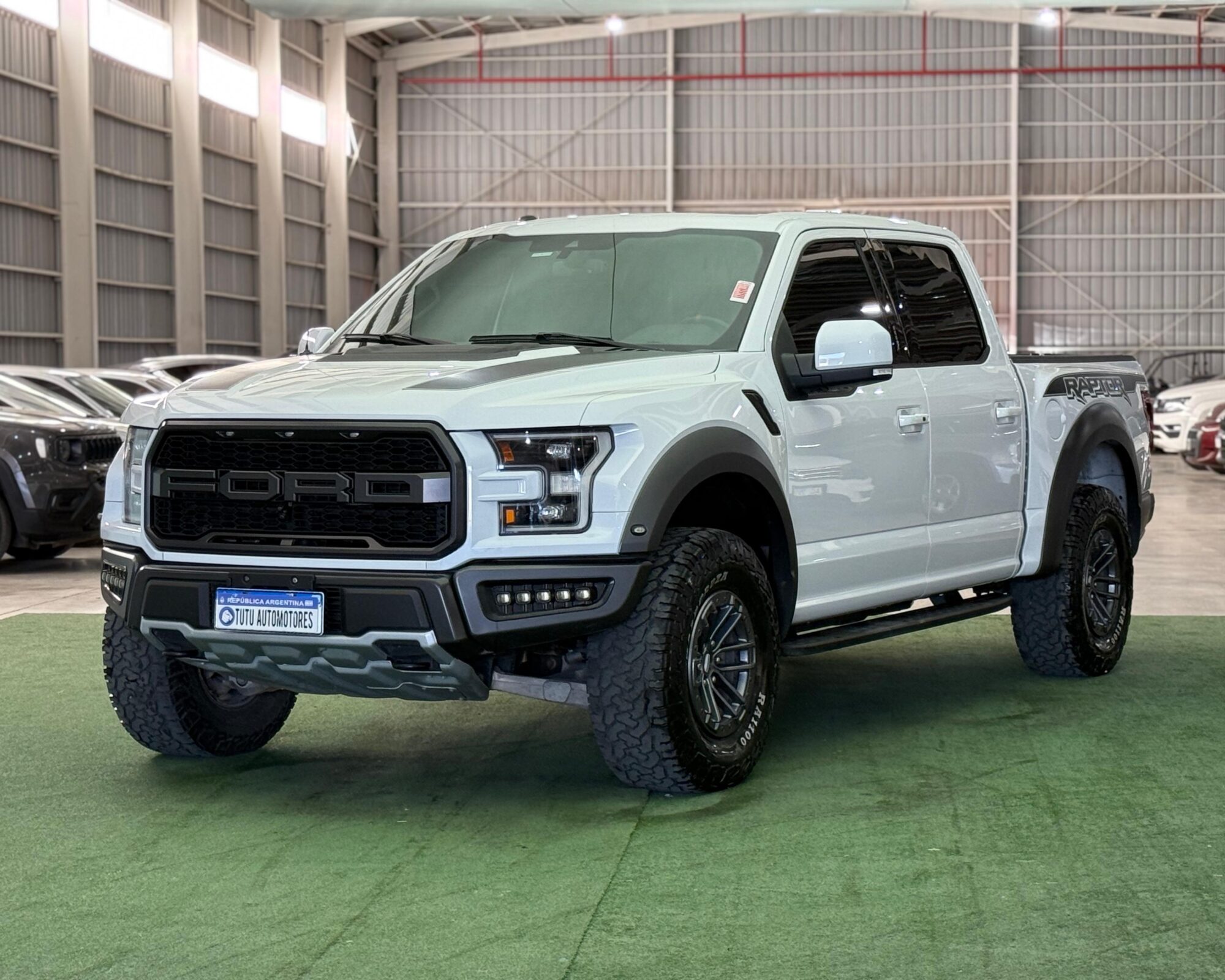 Ford F-150 Raptor 3.5L V6 Ecoboost  4X4 AT 2020