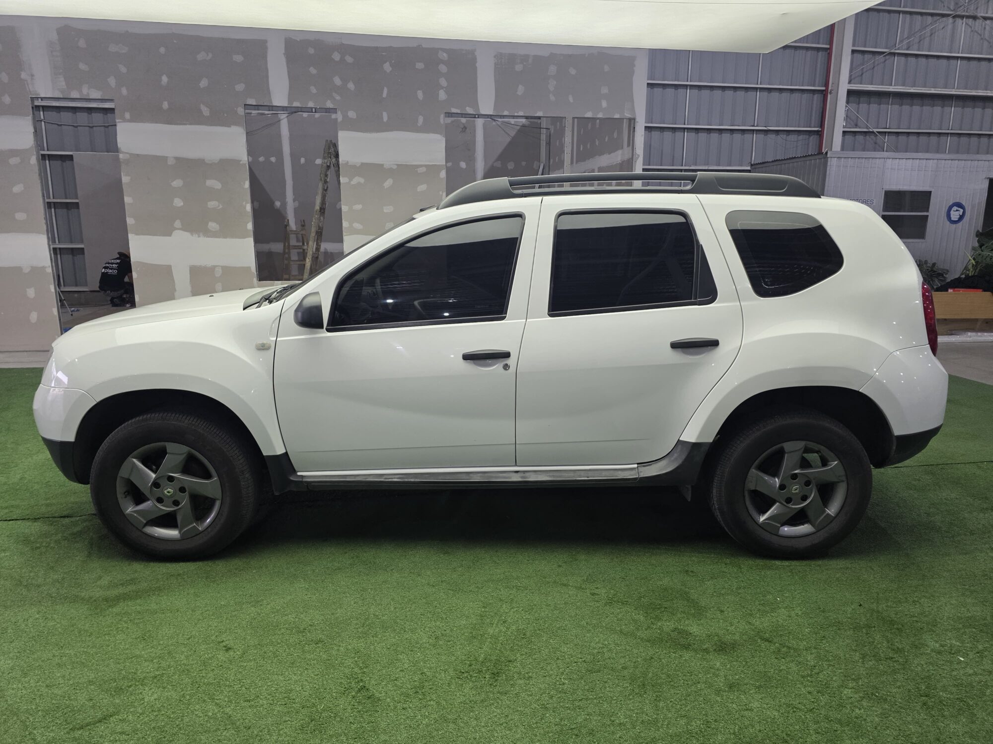 Renault Duster 1.6 Confort Plus 4X2 C/Gas 2013 - Imagen 4
