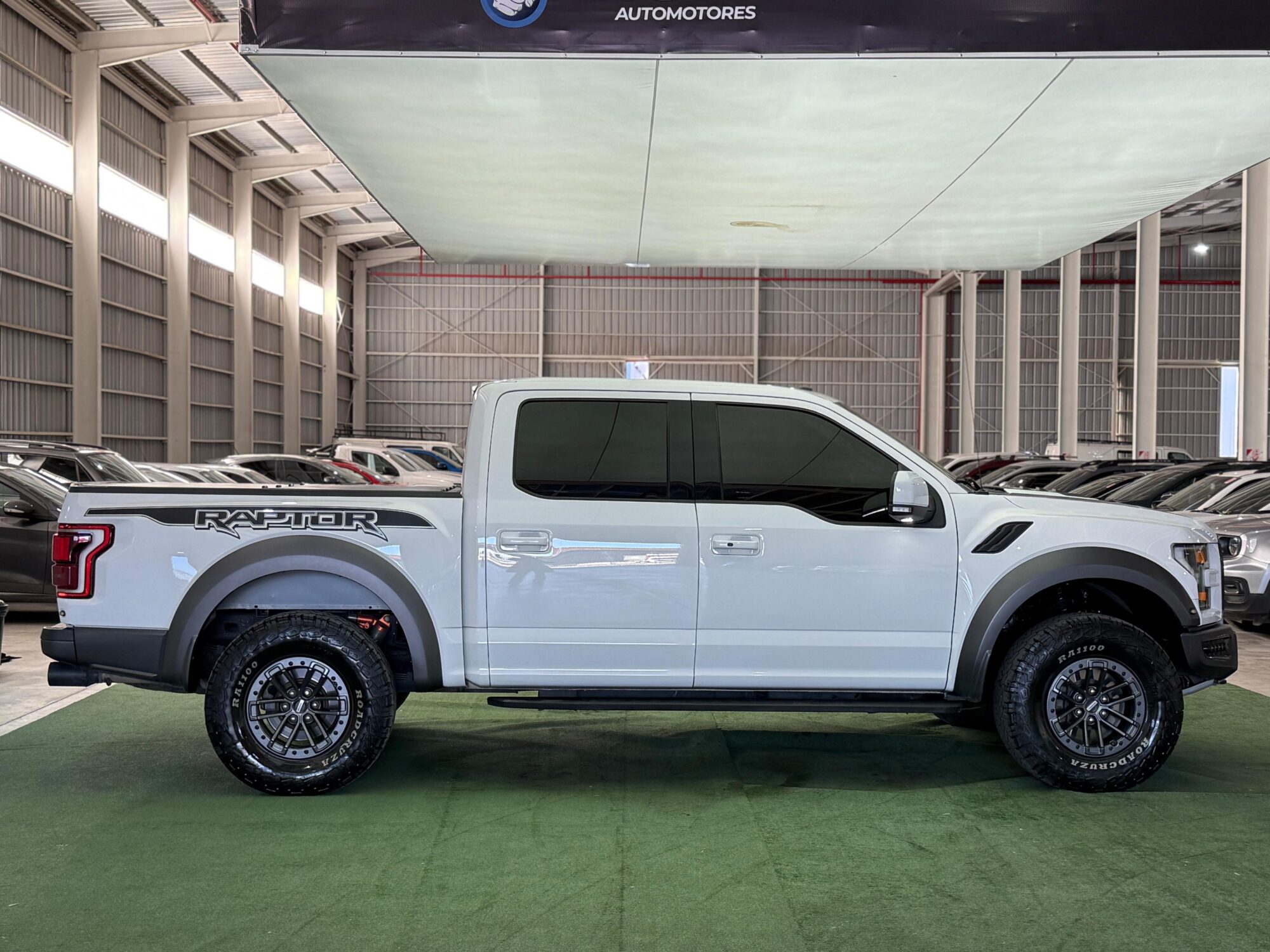 Ford F-150 Raptor 3.5L V6 Ecoboost  4X4 AT 2020 - Imagen 3