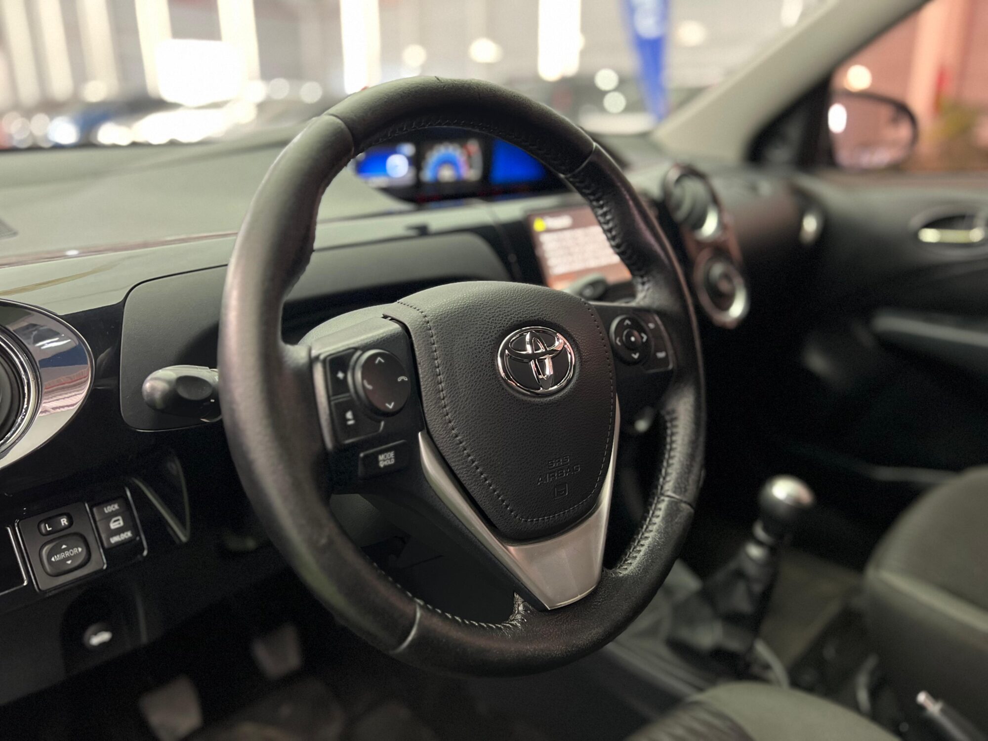 Toyota Etios Xls 1.5 6M/T 5P 2016 - Imagen 12