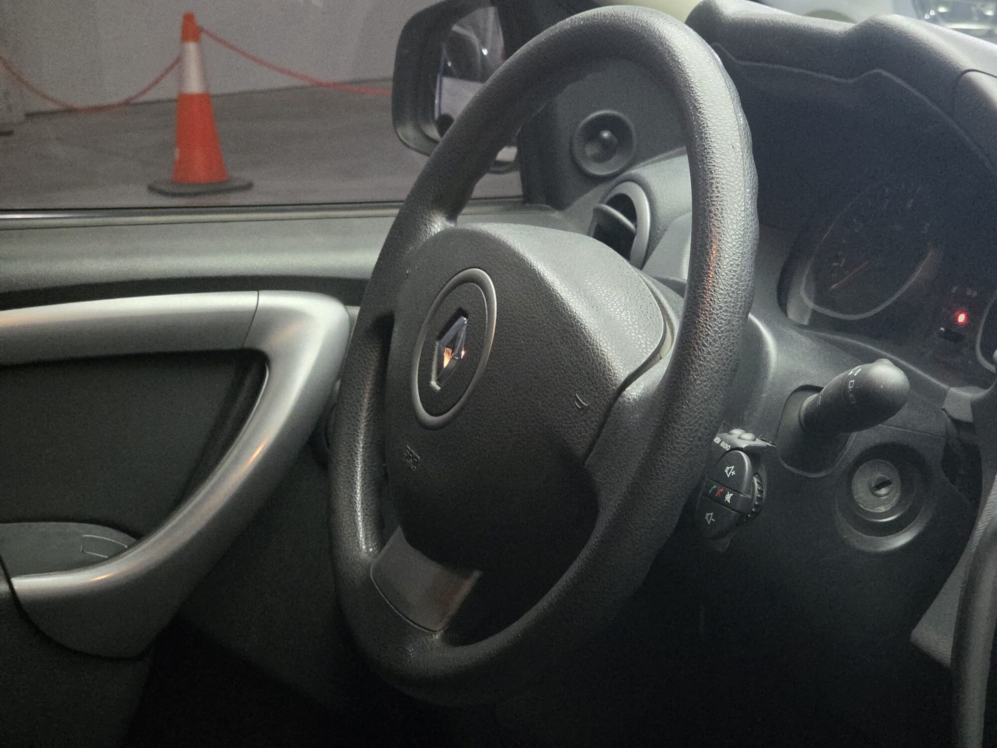 Renault Duster 1.6 Confort Plus 4X2 C/Gas 2013 - Imagen 16