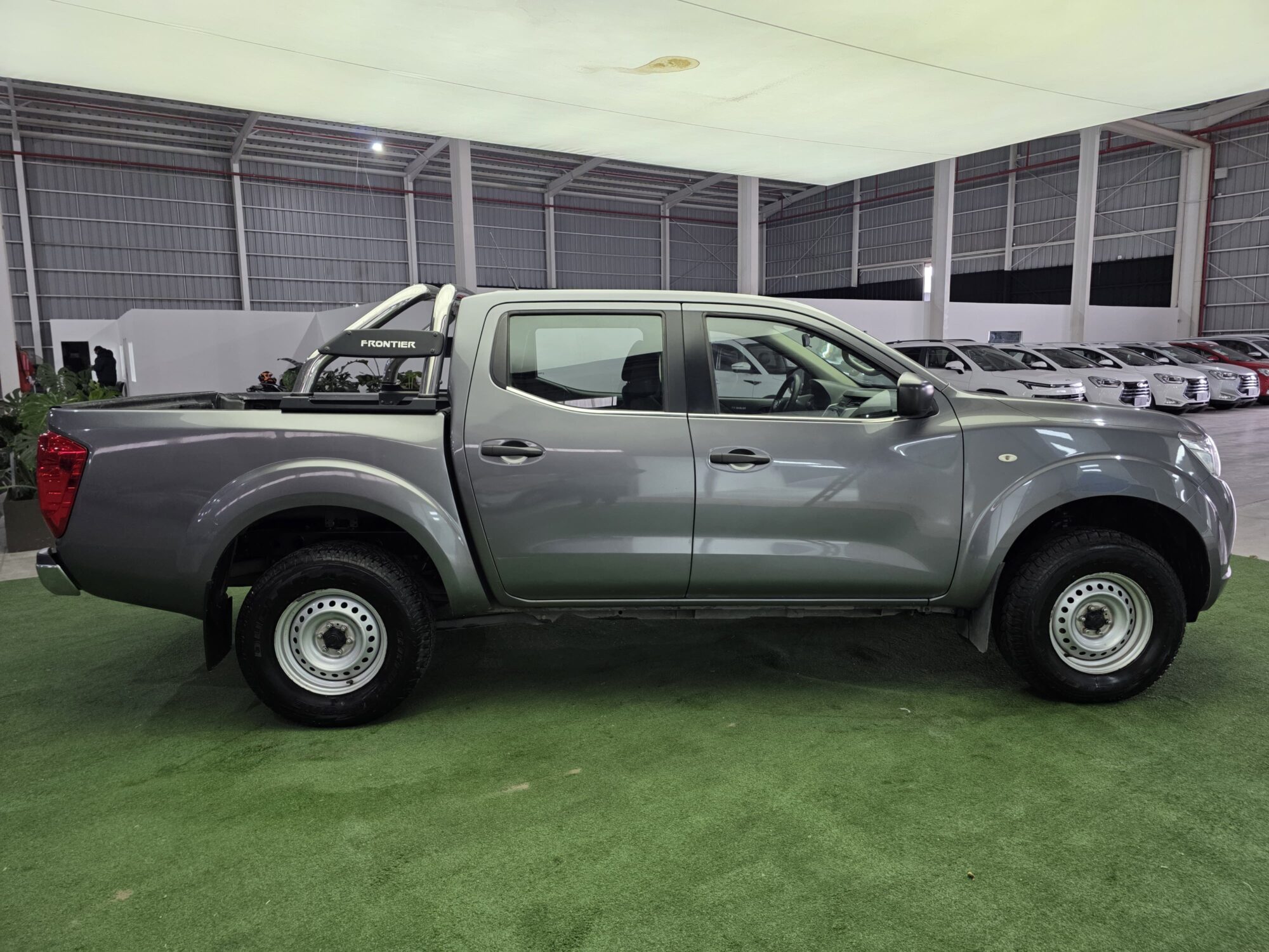 Nissan NP300 Frontier Se 4X2 Mt Diesel 2017 - Imagen 4