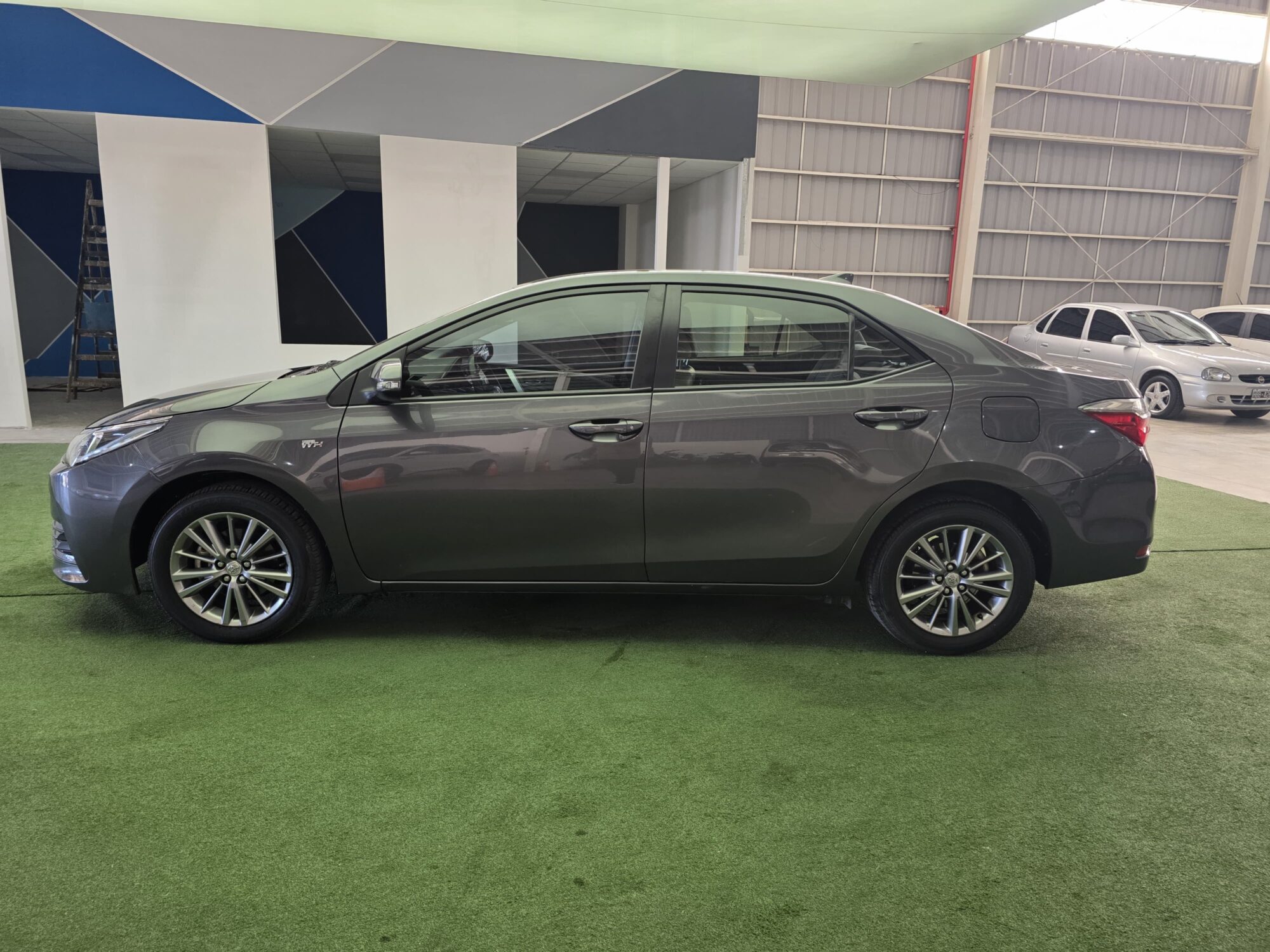 Toyota Corolla Xei Pack 1.8 Cvt 2017 - Imagen 4