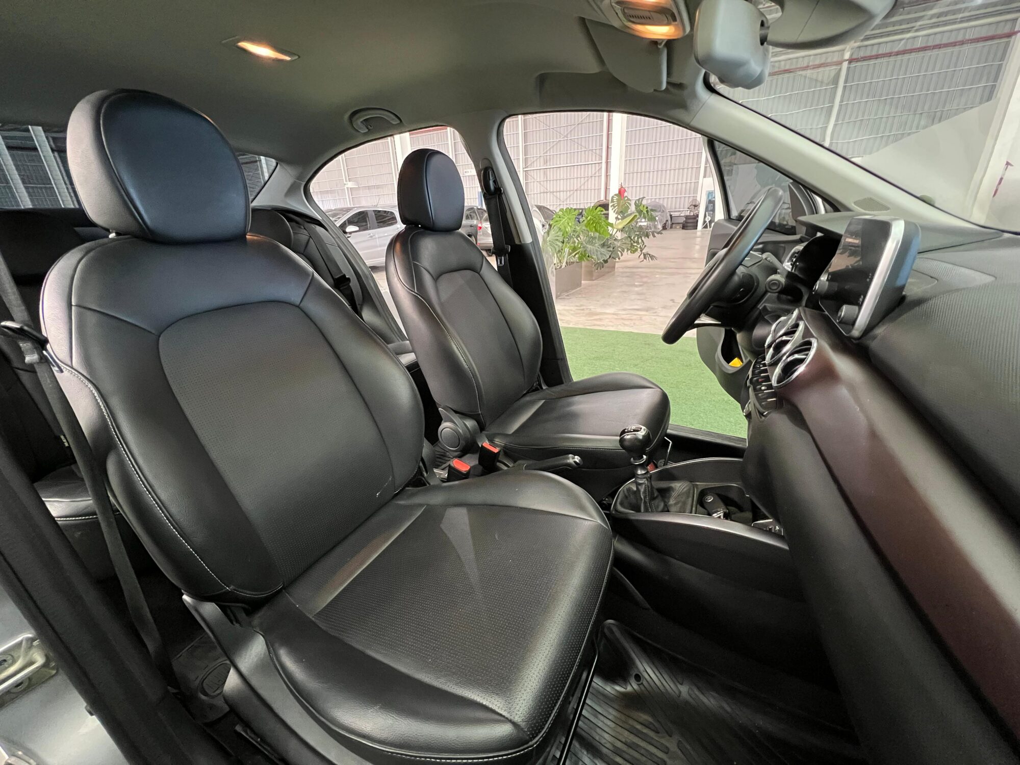 Fiat Cronos Precision 1.8 Mt 4P 2021 - Imagen 8