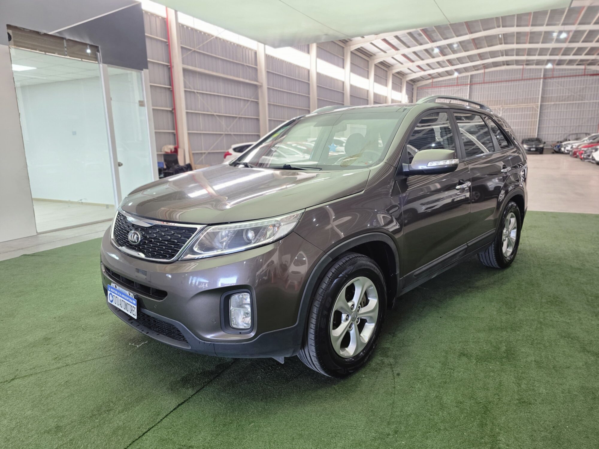 KIA Sorento Ex 2.4L 4X2 At 7As 2013