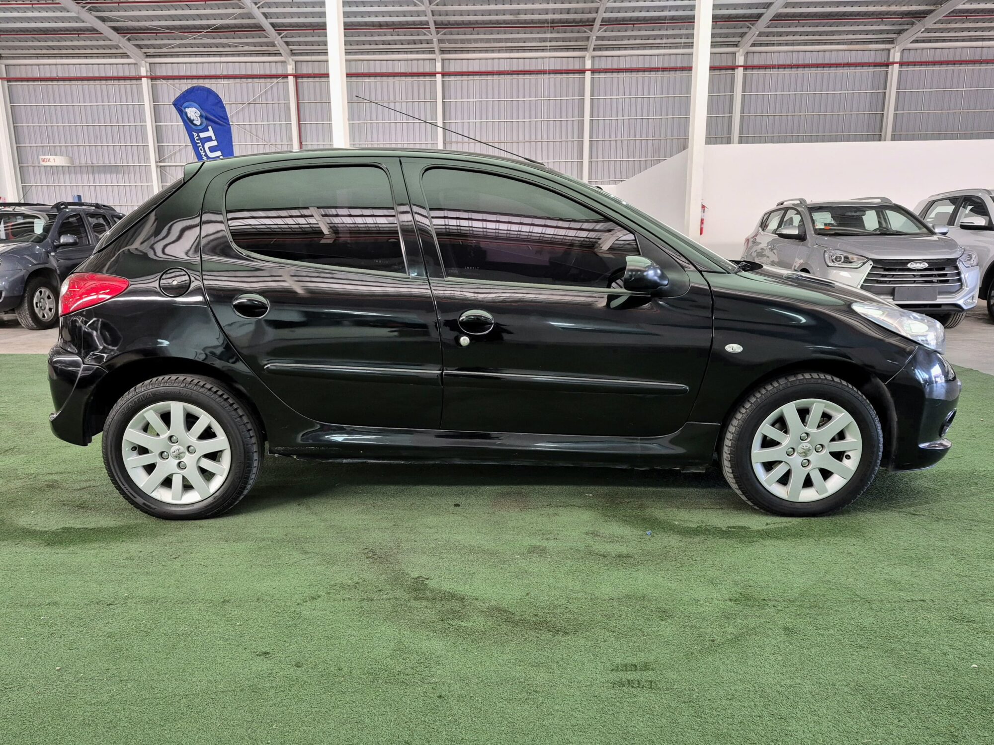 Peugeot 207 Compact Xs 1.6N 5P 2009 - Imagen 3