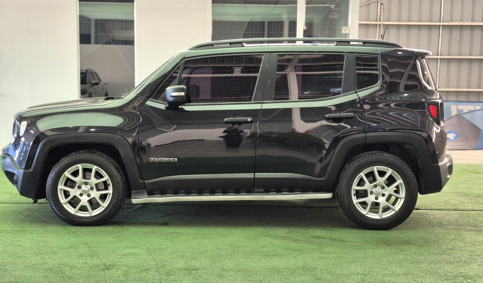 Jeep Renegade Sport 1.8 AT6 2019 - Imagen 4