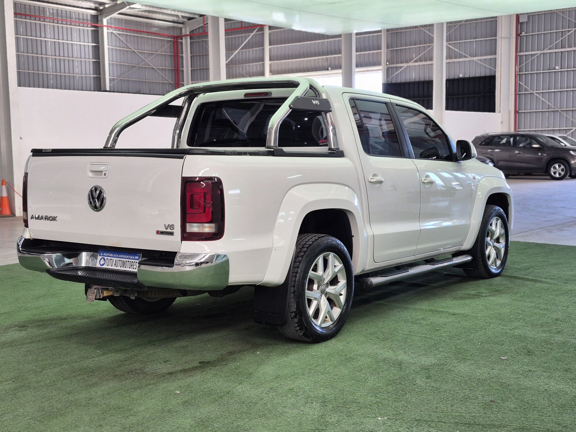 Volkswagen Amarok V6 Highline 2023 - Imagen 5