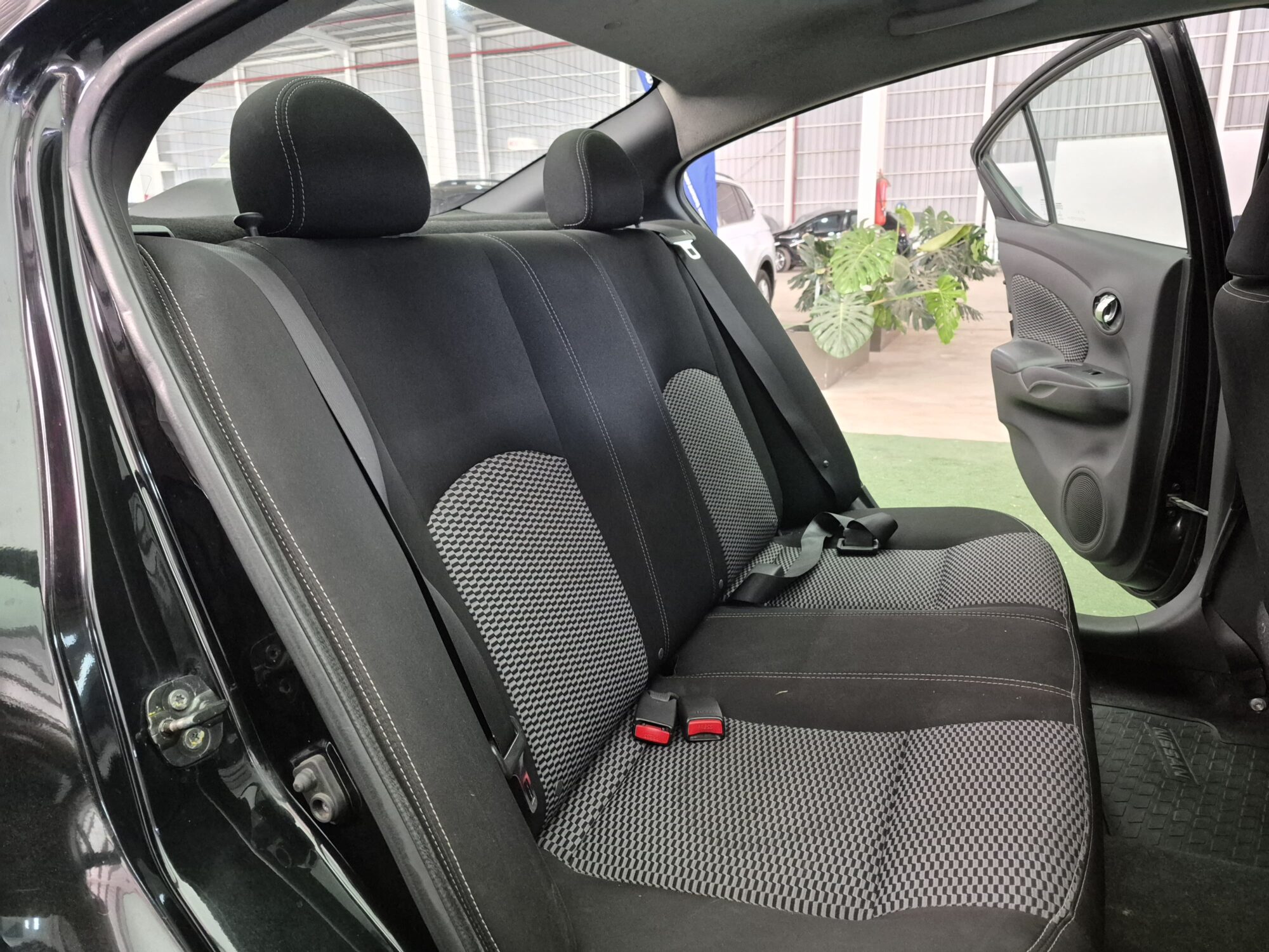 Nissan Versa Sense Mt Pure Drive F2 2018 - Imagen 8