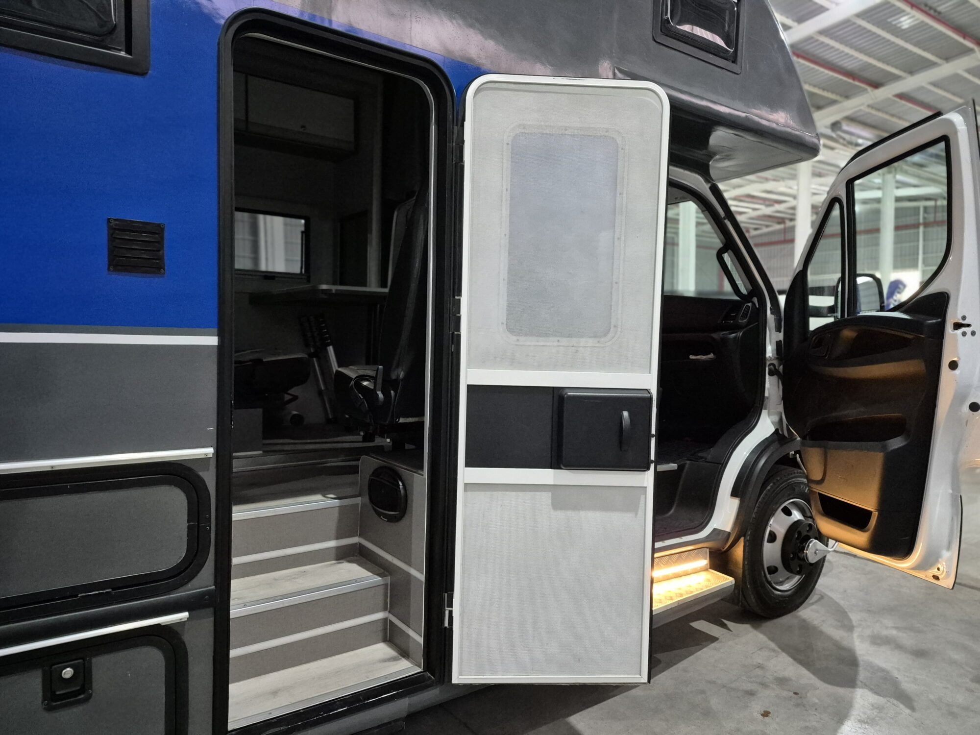 Iveco Daily 70-170 Motor Home 2024 - Imagen 10