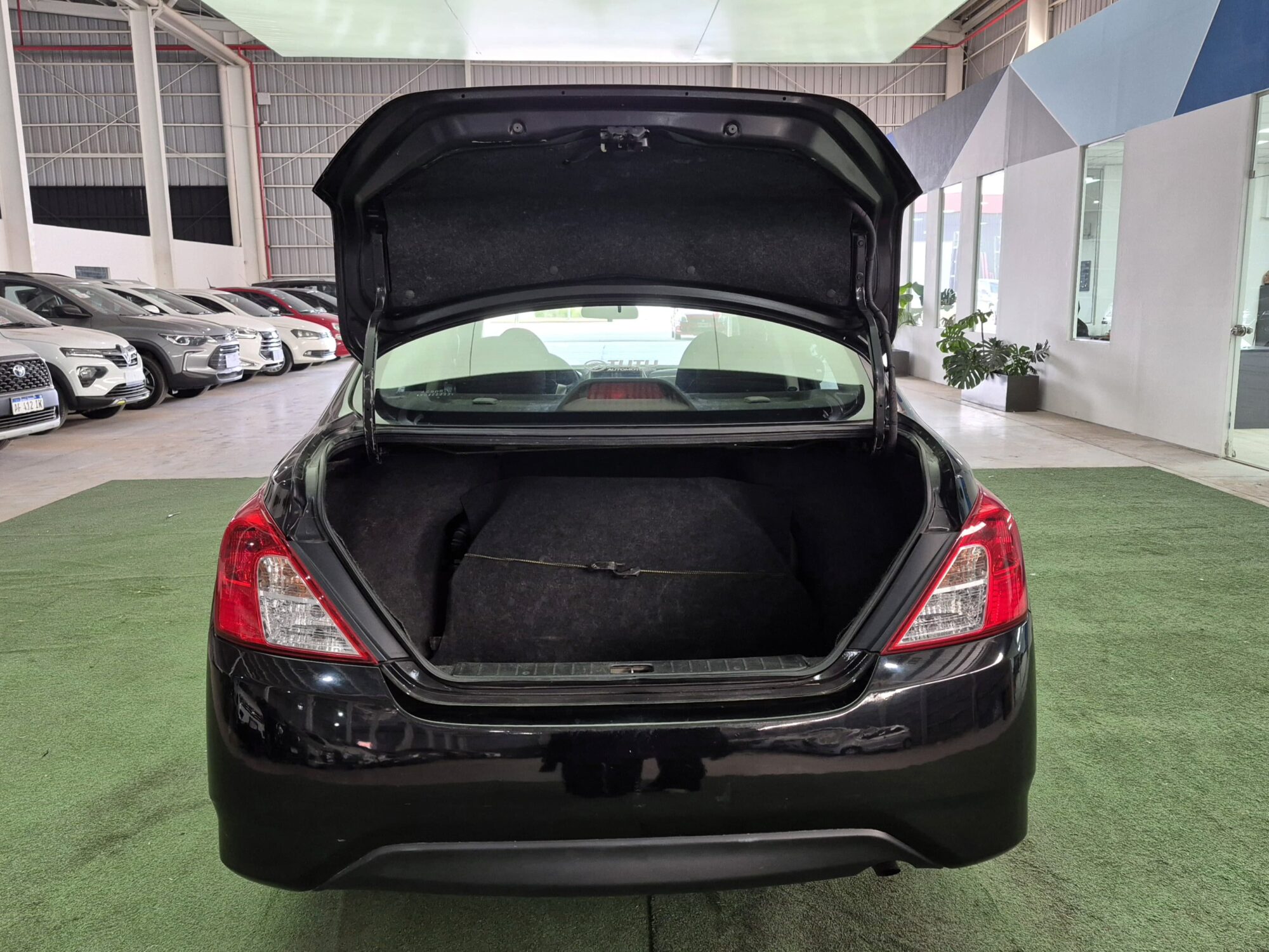 Nissan Versa Sense Mt Pure Drive F2 2018 - Imagen 9
