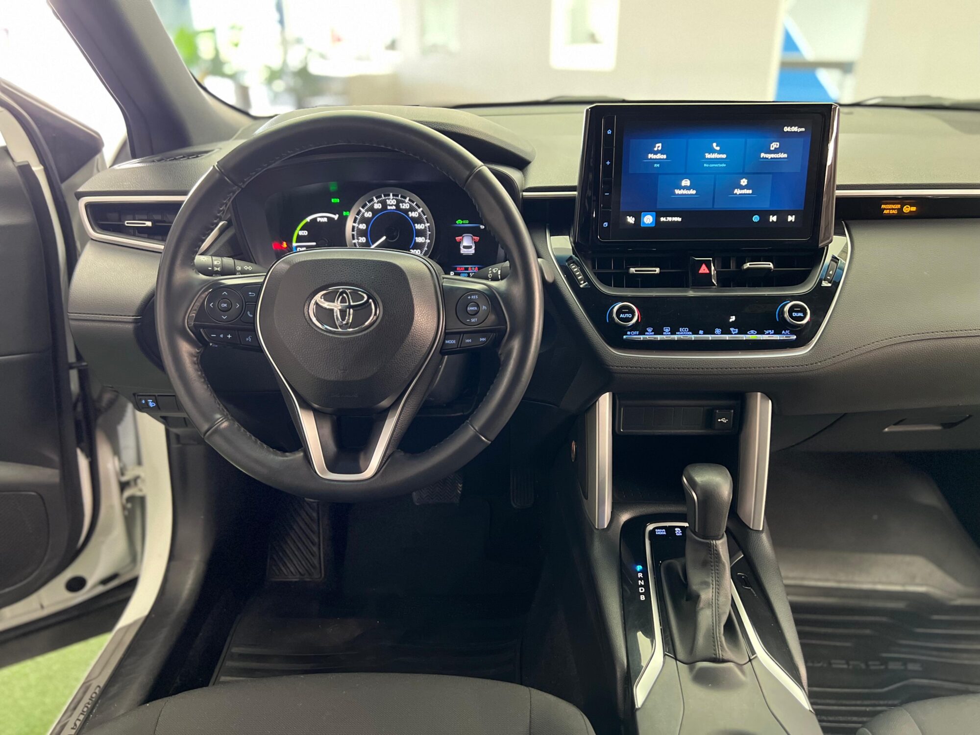 Toyota Corolla Cross Xei Hev 1.8 Ecvt 2022 - Imagen 9