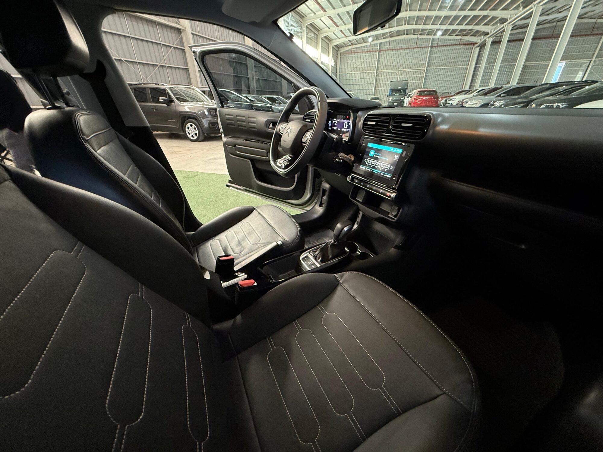 Citroen C4 Cactus Vti 115 EAT6 Feel Pack Plus 2023 - Imagen 10