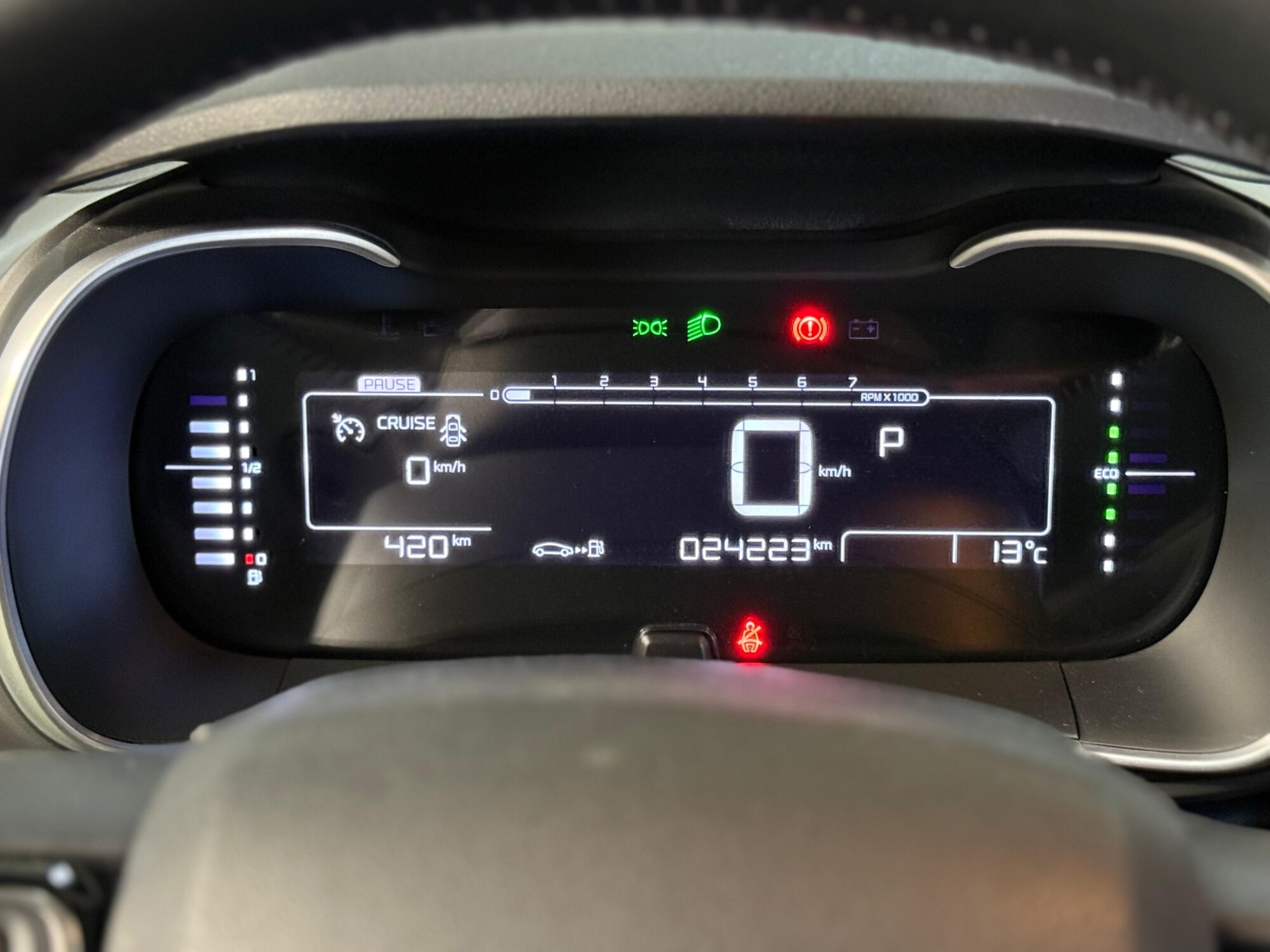 Citroen C4 Cactus Vti 115 EAT6 Feel Pack Plus 2023 - Imagen 12