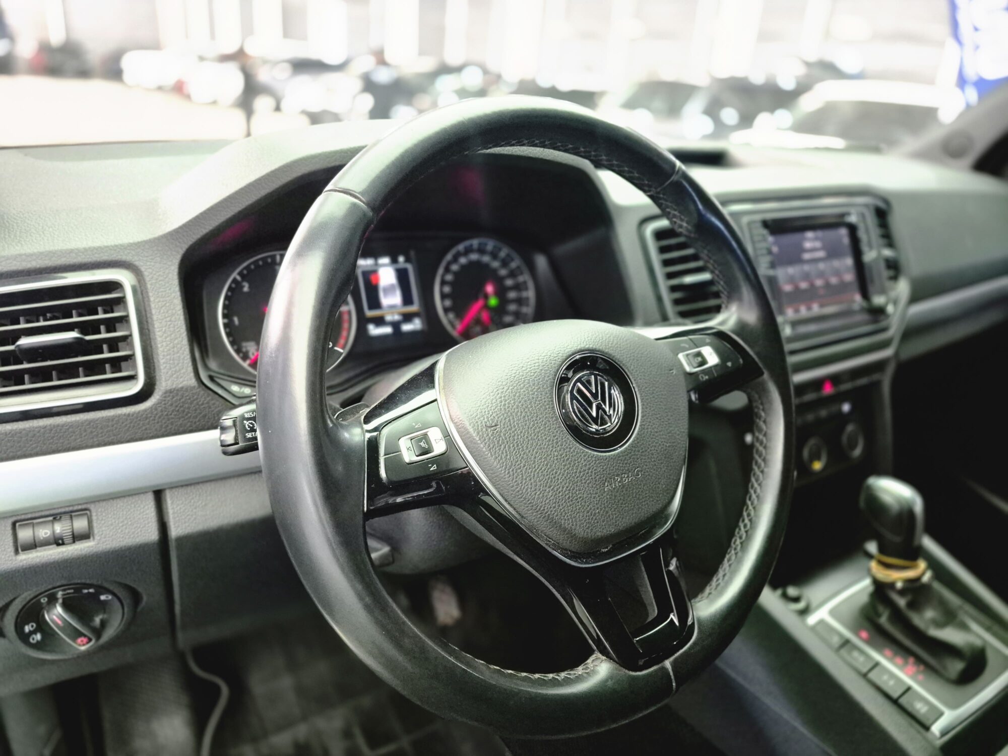 Volkswagen Amarok V6 Highline 2023 - Imagen 12
