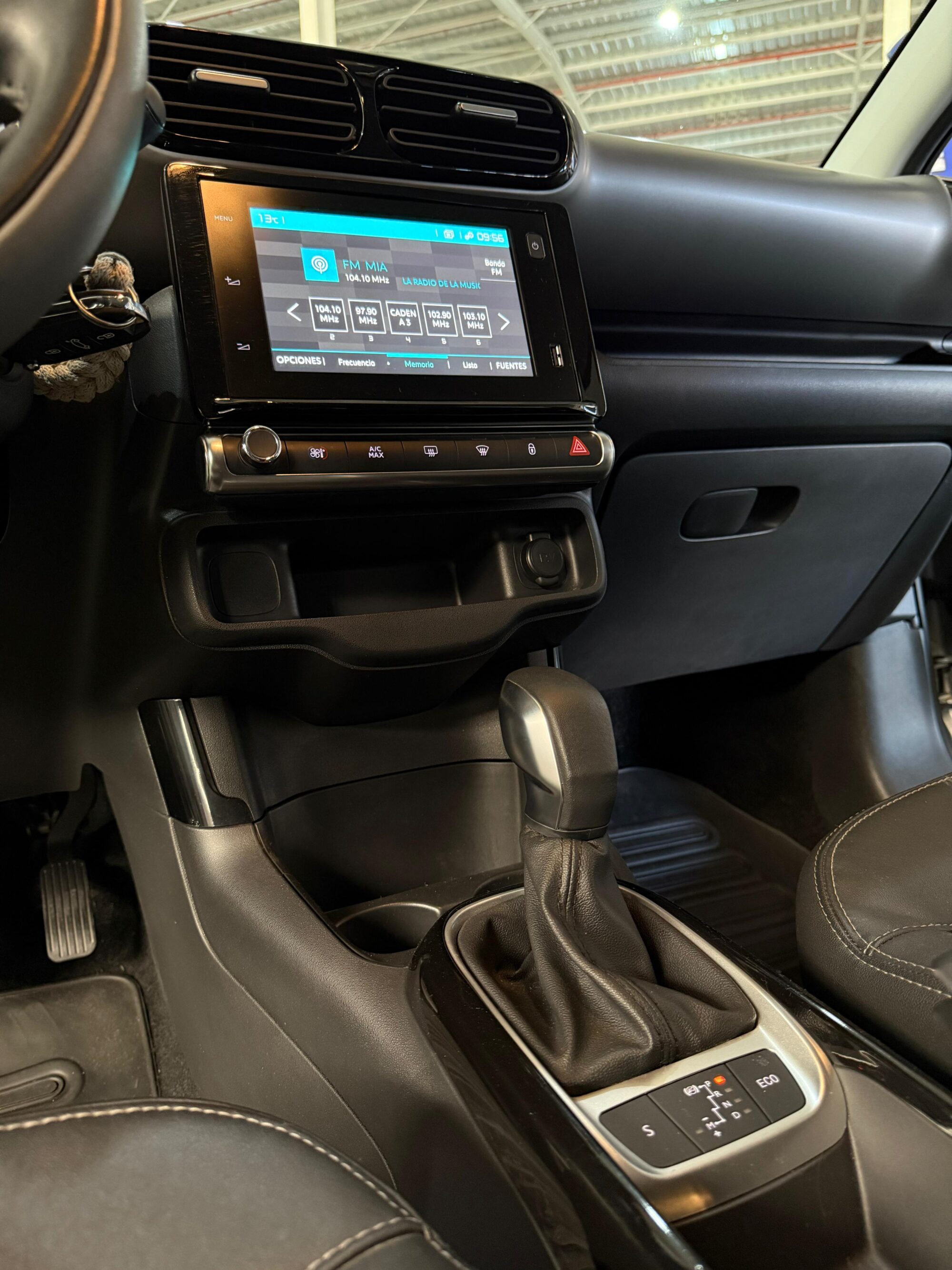 Citroen C4 Cactus Vti 115 EAT6 Feel Pack Plus 2023 - Imagen 14
