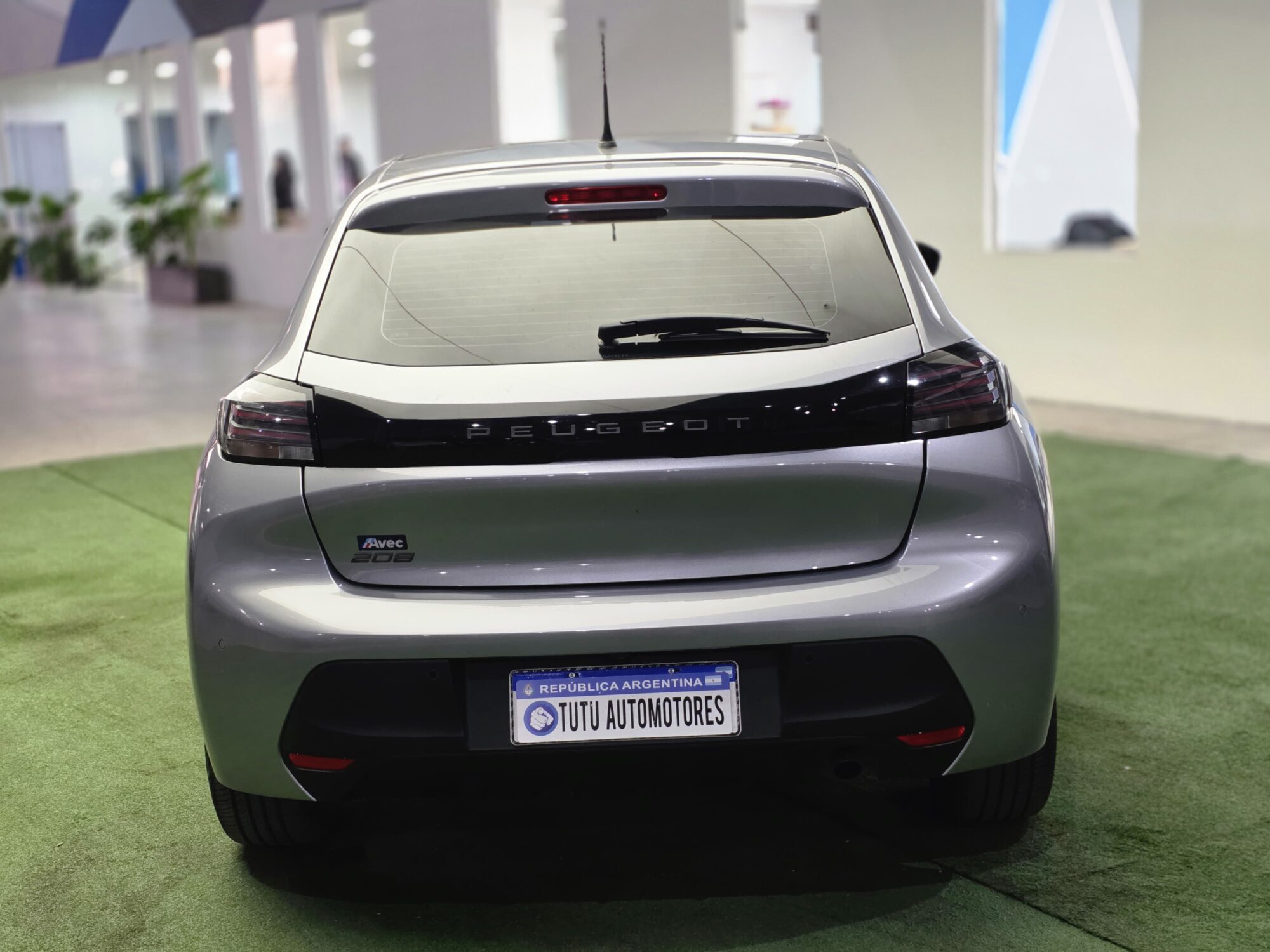 Peugeot 208 1.6 Allure Pack 2024 - Imagen 6