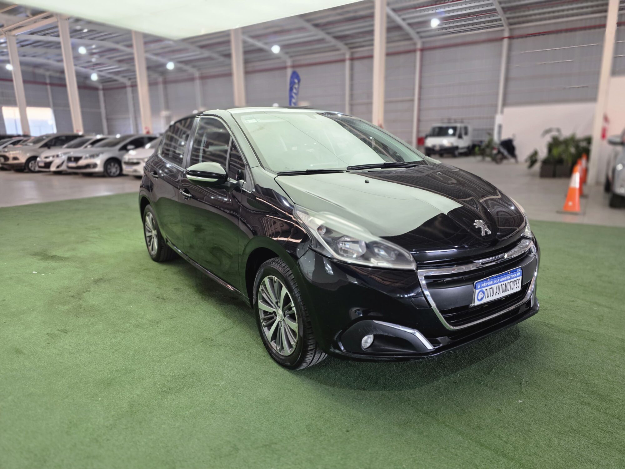 Peugeot 208 Allure1.6 5P MT 2018 - Imagen 7