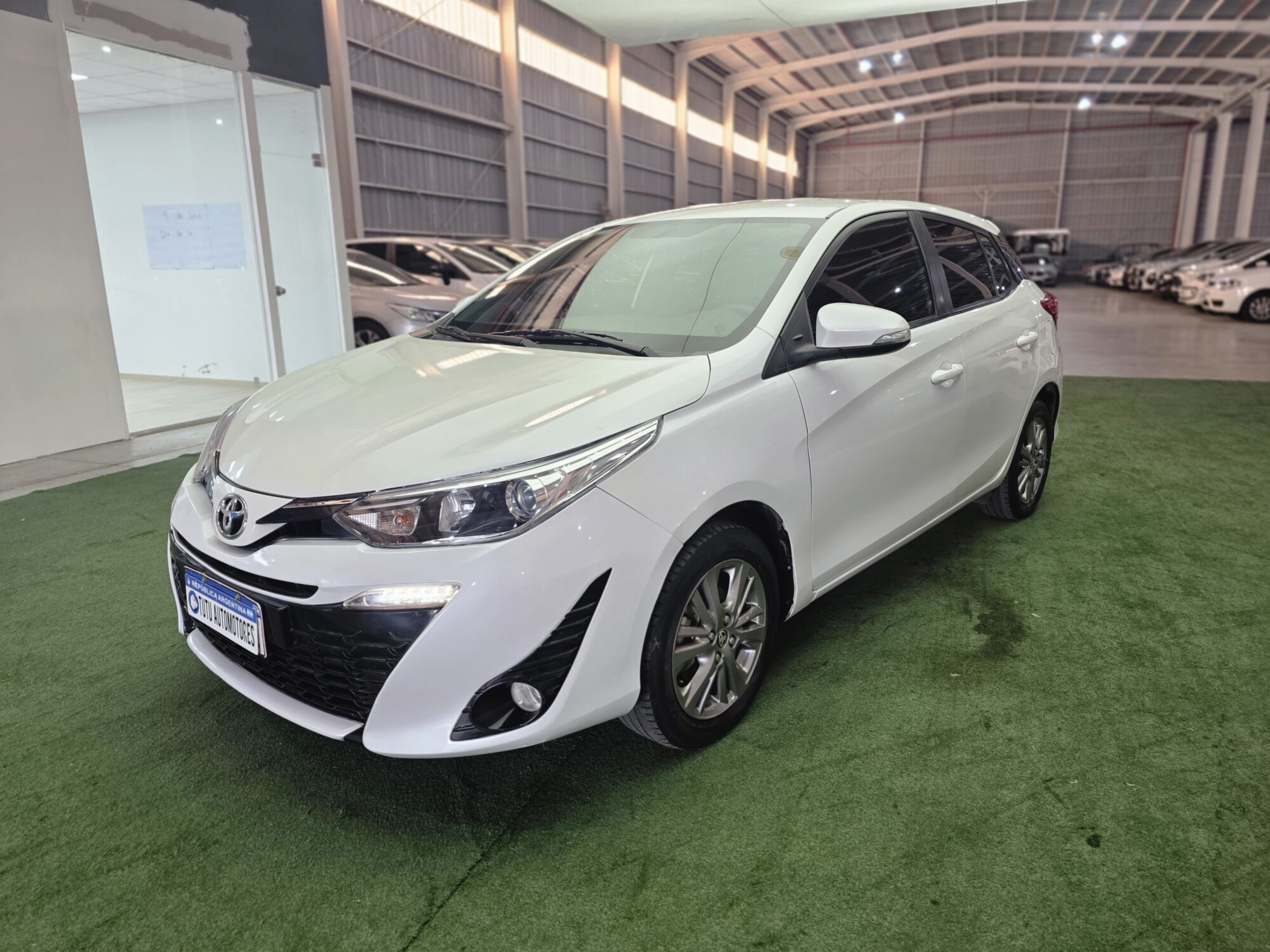Toyota Yaris  1.5 XLS CVT
