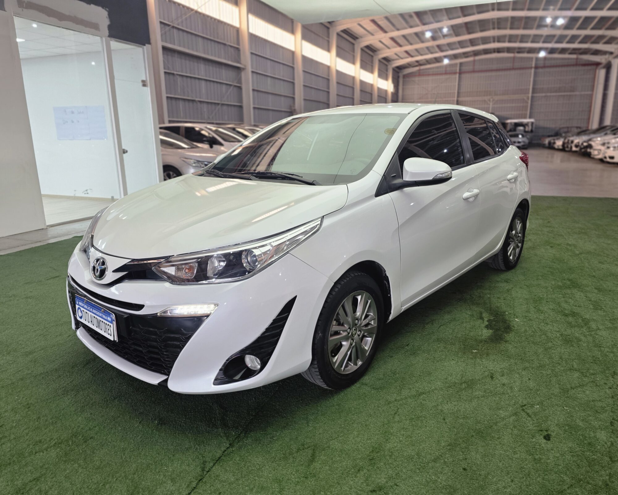 Toyota Yaris  1.5 XLS CVT