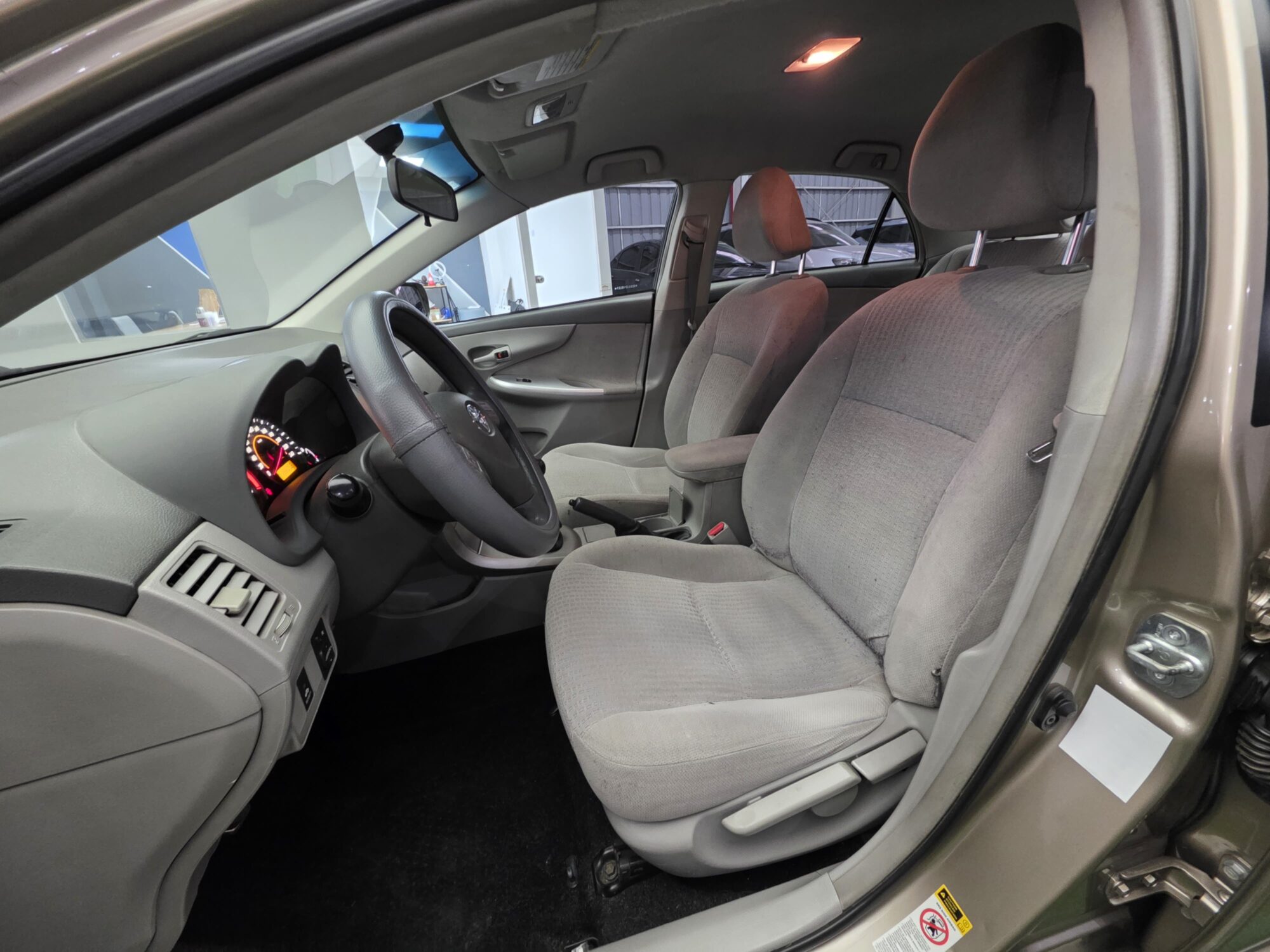 Toyota Corolla Xei 1.8 6M/T - Imagen 11
