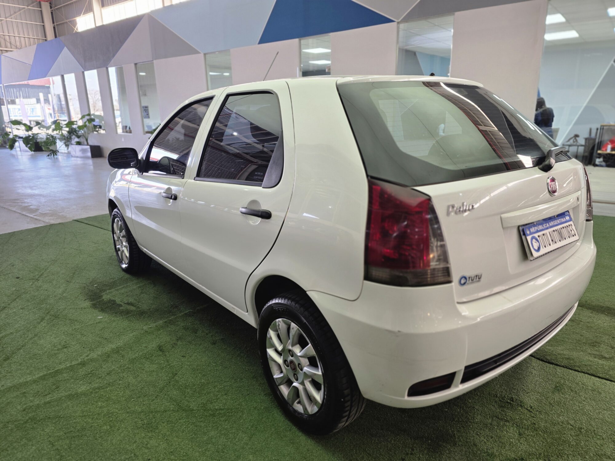 Fiat Palio Fire 1.4N 8V 5P - Imagen 8