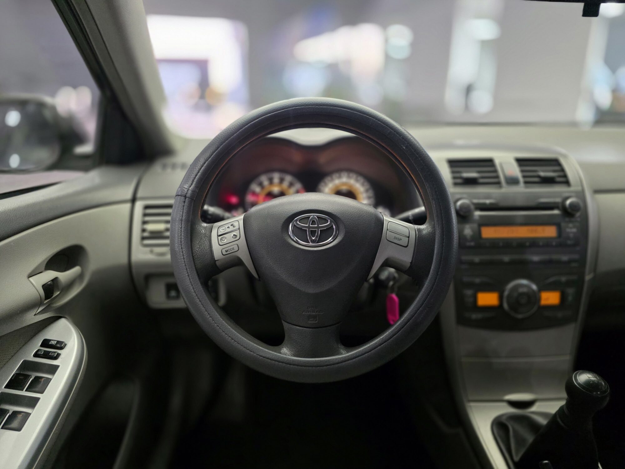 Toyota Corolla Xei 1.8 6M/T - Imagen 8