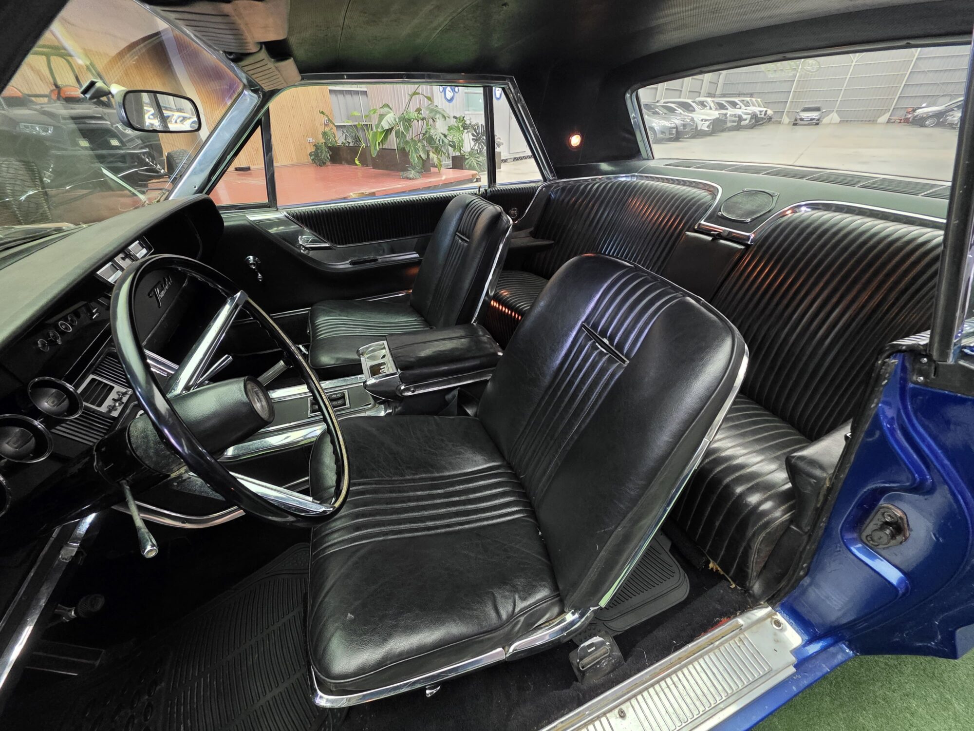 Ford Thunderbir 1965 - Imagen 9