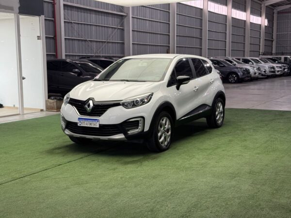 Renault Captur Zen 2.0 2019 - Image 1