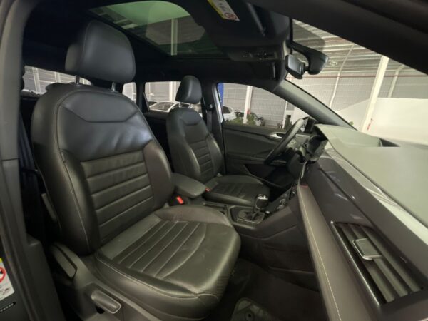 Volkswagen Taos 1.4 Highiline  250 TSI AT 2022 - Image 13
