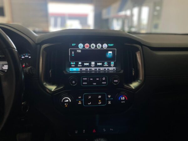 CHEVROLET TRAILBLAZER 2.8 CTDI 4X4 LTZ A/T 2017 - Image 25