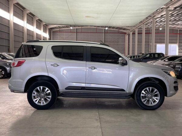 CHEVROLET TRAILBLAZER 2.8 CTDI 4X4 LTZ A/T 2017 - Image 5