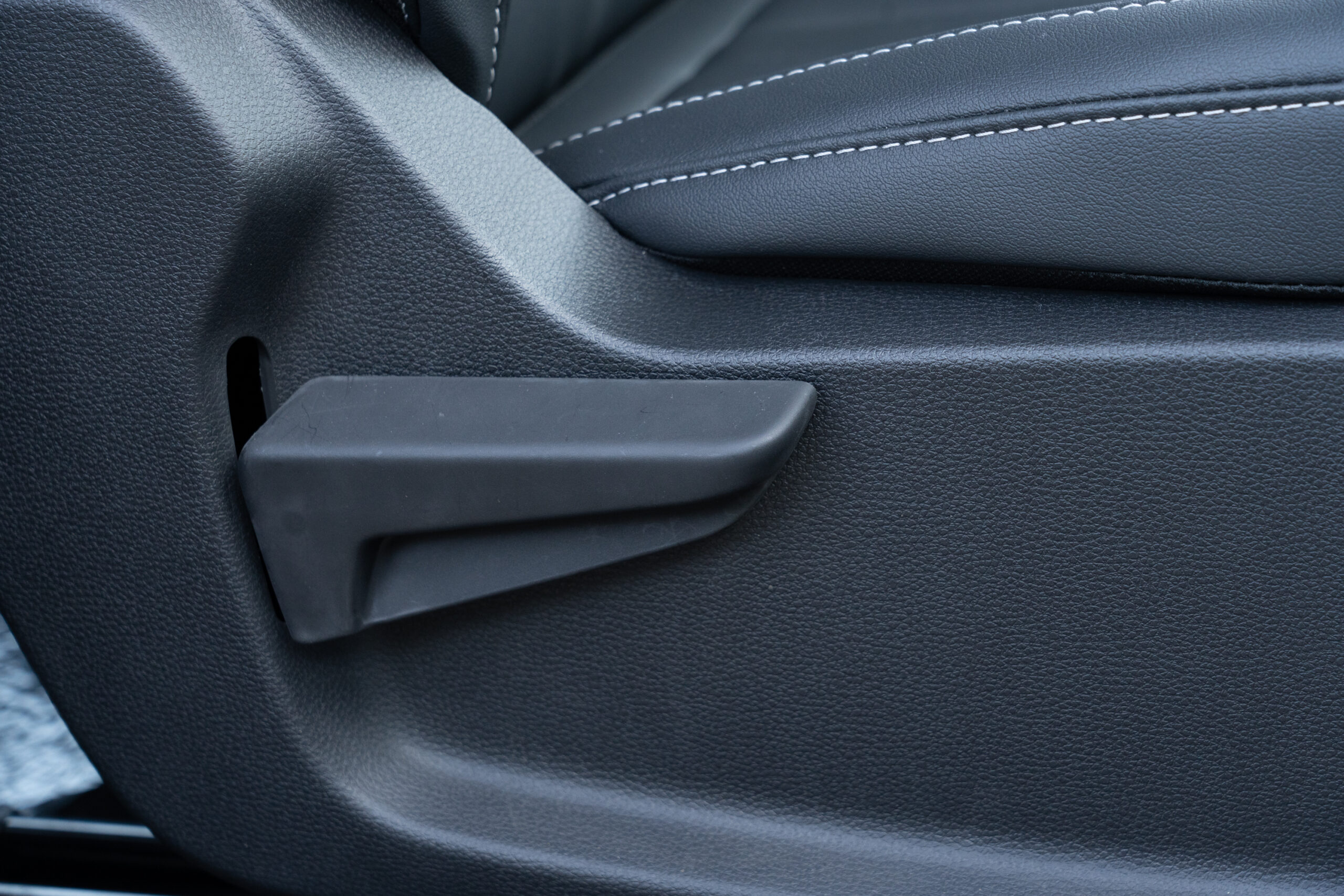 内饰 (1) 内饰 (1)