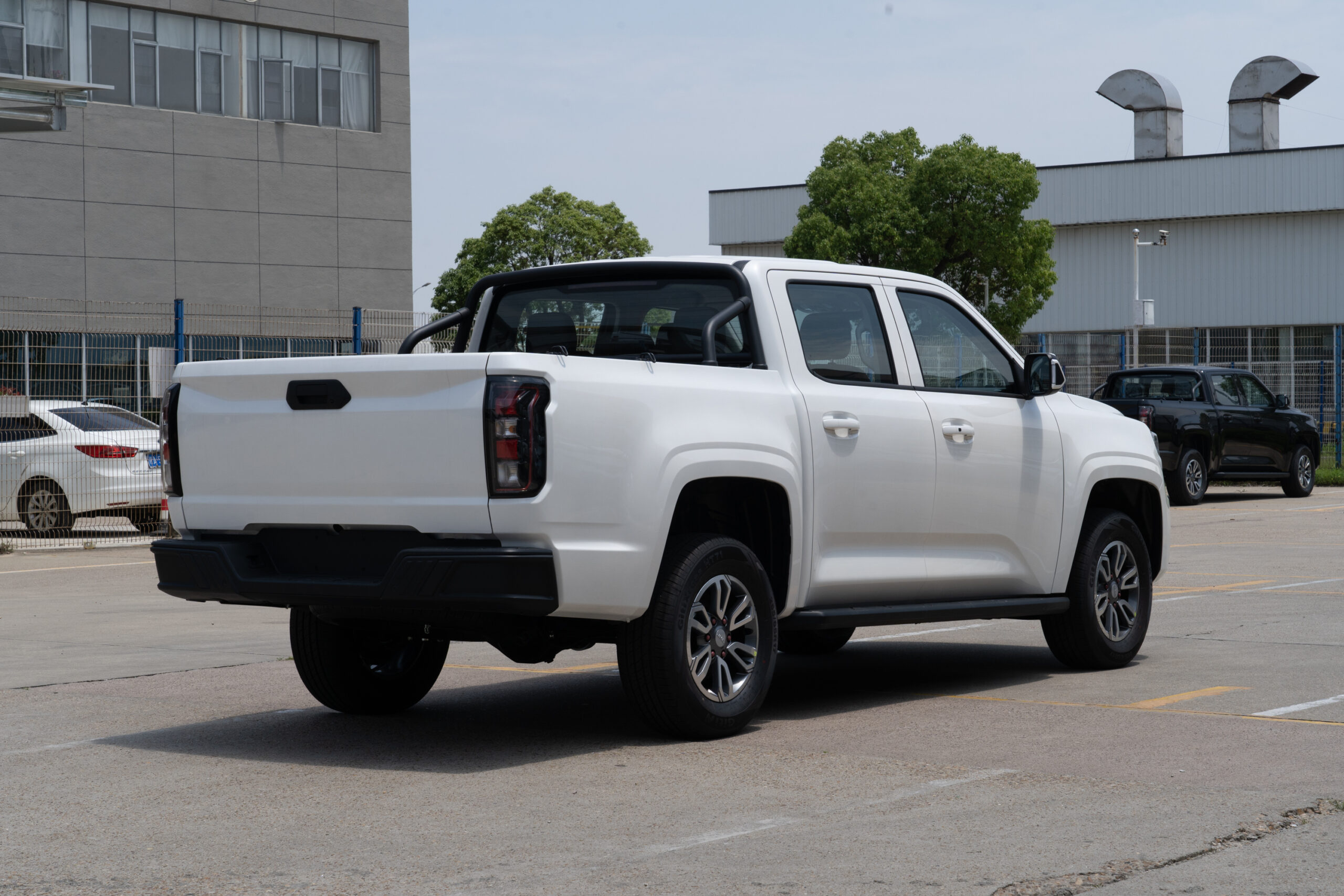 外观 (5) 外观 (5)