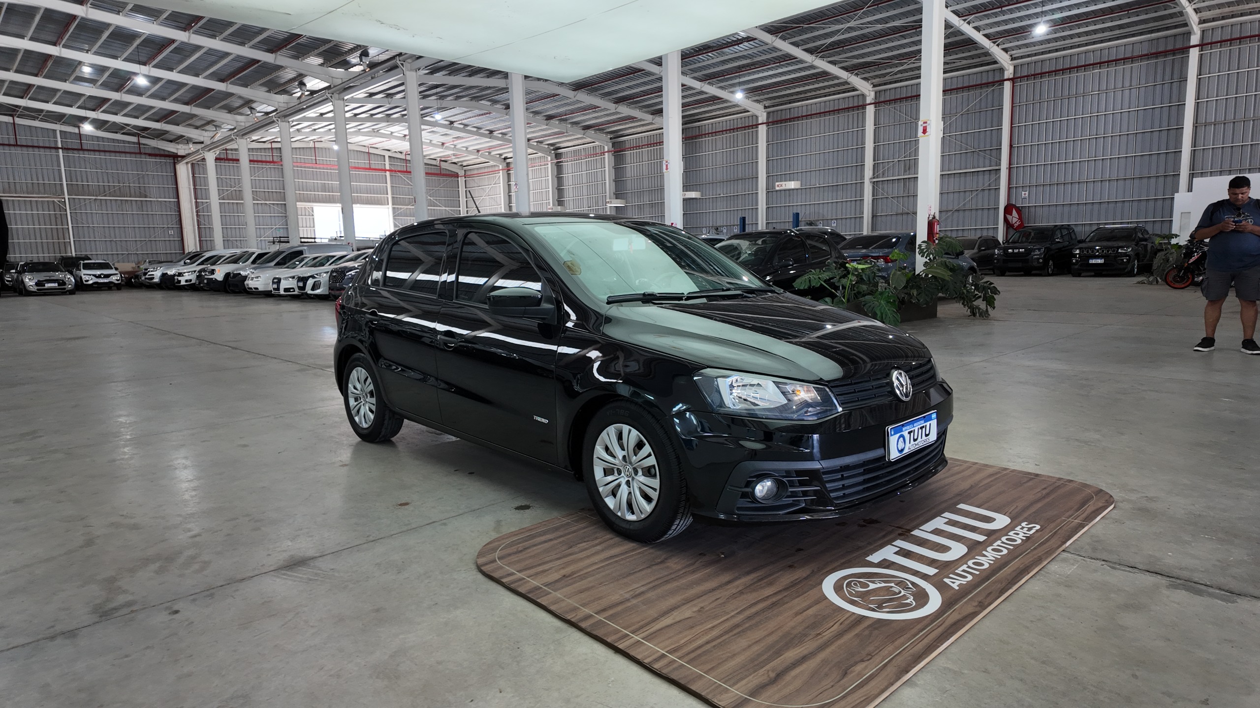 IMG-20251126-WA0027 VOLKSWAGEN GOL TREND 1.6MSI TRENDLINE 5P MT 2018 - Image 1