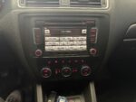 VOLKSWAGEN VENTO 2.0 TSI SPORTLINE MT6 2013 - Image 13