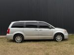 CHRYSLER TOW Y COUNTRY LIMITED 3.6 BLINDADA 2012 - Imagen 3