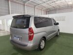 HYUNDAI H1 2.5D AT 2016 - Image 9