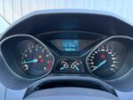 FORD FOCUS 4P 1.6L N MT S - Image 12