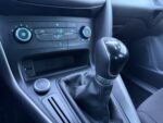 FORD FOCUS 4P 1.6L N MT S - Image 22