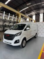 SHINERAY M7 7 PASAJEROS 2.0 NAFTA MANUAL 0Km 2026 - Image 7