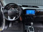 TOYOTA HILUX 2.8 CD SR 204CV 4X4 AT 2025 - Image 12