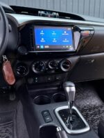 TOYOTA HILUX 2.8 CD SR 204CV 4X4 AT 2025 - Image 16