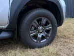 TOYOTA HILUX 2.8 CD SR 204CV 4X4 AT 2025 - Image 19