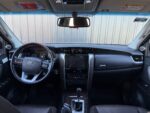 TOYOTA SW4 4X4 SRX 2.8 TDI AT6 7ASIENTOS 2019 - Image 9