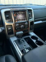 DODGE RAM 1500 5.7 V8 LARAMIE 4X4 2015 - Imagen 13