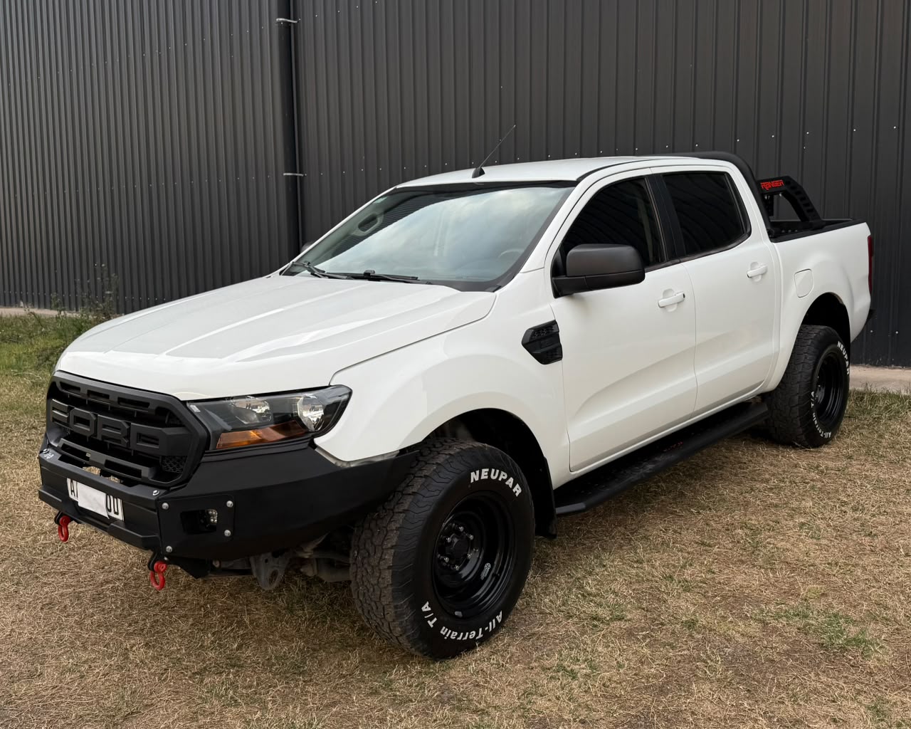 WhatsApp Image 2026-09-18 at 6.39.11 PM (3) FORD NUEVA RANGER DC 4X2 XLS 3.2L D 2017 - Imagen 1