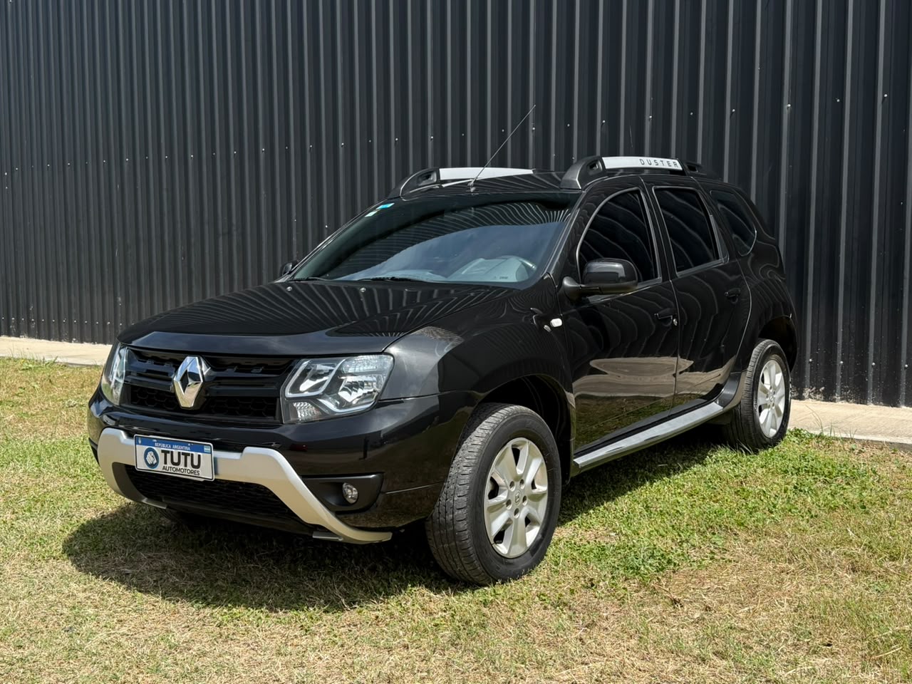 WhatsApp Image 2026-10-06 at 12.49.15 PM RENAULT DUSTER 1.6 4X2 PRIVILEGE 2015 - Imagen 1