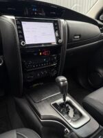 TOYOTA SW4 4X4 SRX 2.8 TDI 6 AT 7A 2023 - Imagen 13