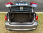 VOLKSWAGEN VENTO 2.0 TSI SPORTLINE 2011 - Imagen 19